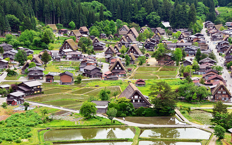 World Heritage Shirakawa-go Gassho-zukuri Village