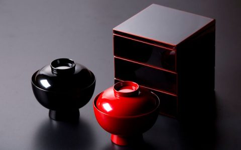 Echizen Lacquerware