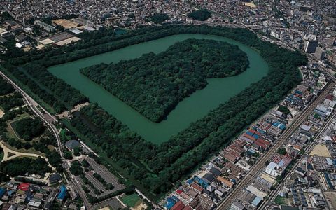 Tomb of Emperor Nintoku (Daisen Kofun)